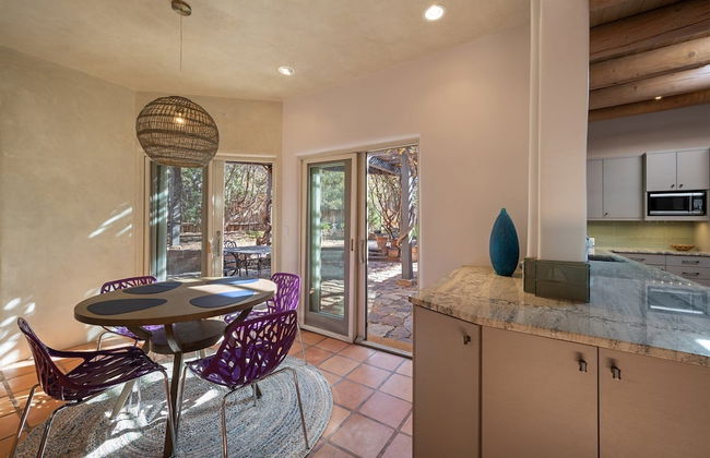 Casa Pinzon - Private Getaway, Minutes From Downtown - Photo 15