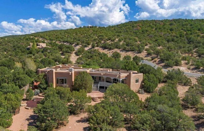 Casa Pinzon - Private Getaway, Minutes From Downtown - Photo 40