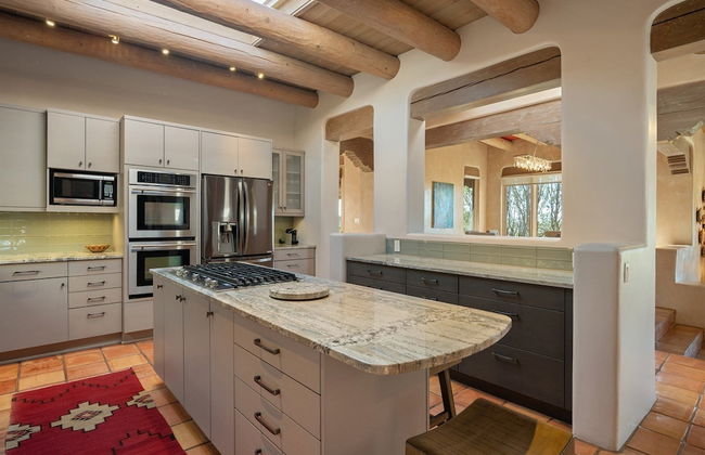 Casa Pinzon - Private Getaway, Minutes From Downtown - Photo 9