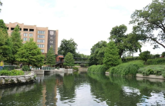 Classic 1br/1ba Charming Apt w/ Modern Upgrades - Foto 23