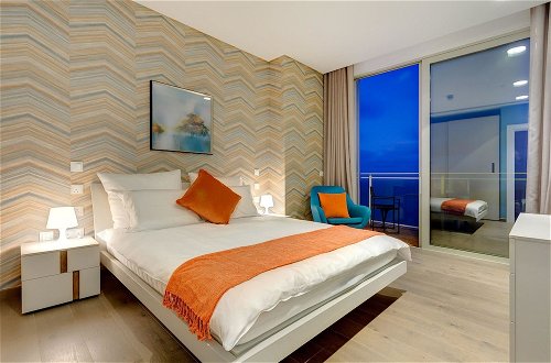 Photo 2 - Super Luxury Apartment in Tigne Point, Amazing Ocean Views
