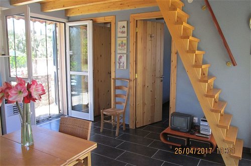 Photo 2 - Spacious Chalet with Fruit Trees near Beach in Messinia