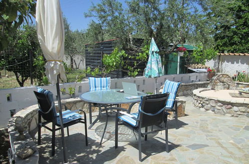 Foto 6 - Spacious Chalet with Fruit Trees near Beach in Messinia