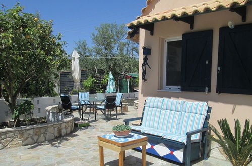 Foto 7 - Spacious Chalet with Fruit Trees near Beach in Messinia