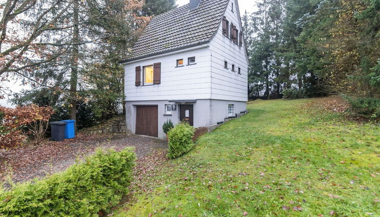 Foto 1 - Quaint Holiday Home in Sauerland in Nature