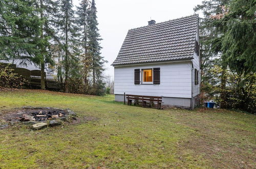 Photo 29 - Quaint Holiday Home in Sauerland in Nature