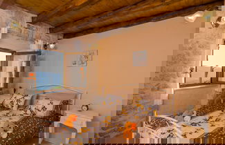 Photo 3 - Villa Falcon Rook