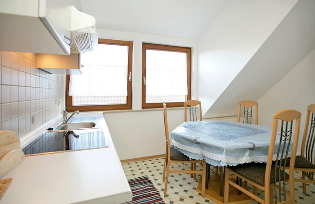 Spacious Apartment near Lake Constance with Covered Balcony - Foto 9