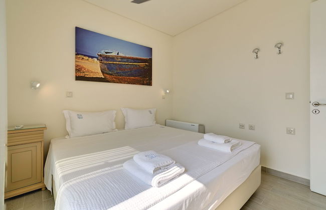 Ouzo Panoramic Houses 2, with private pool - Photo 16