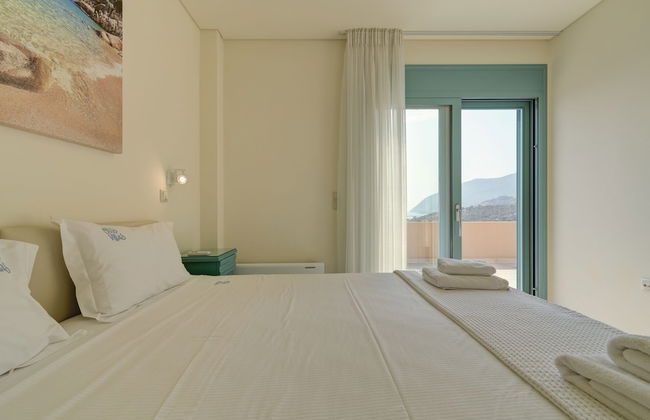 Ouzo Panoramic Houses 2, with private pool - Photo 15