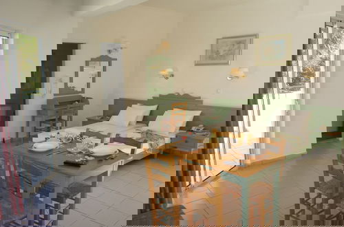 Photo 6 - Andromeda Hotel Apartments