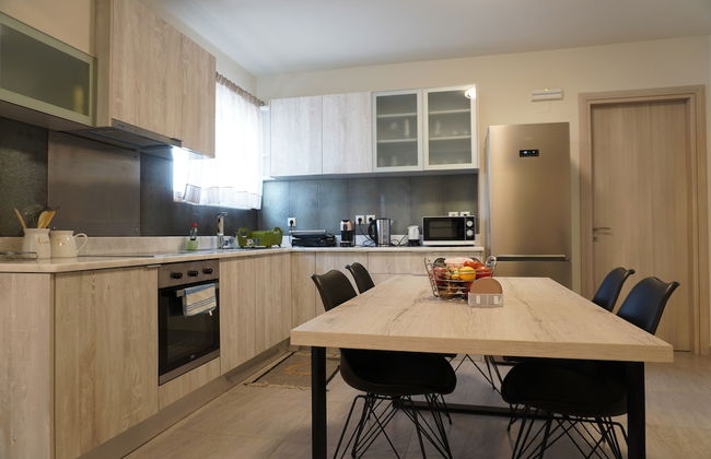 Theo & Ms Apt - 2 Beds - Garden - Parking - Wifi - Foto 10