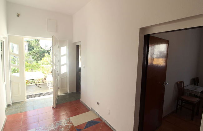 Simplistic Apartment in Starigrad near Sea - Foto 2