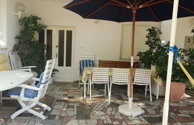 Simplistic Apartment in Starigrad near Sea - Foto 15