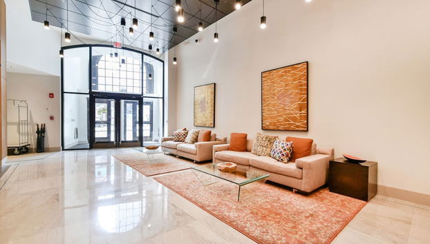 Lobby-Lounge