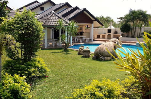 Photo 26 - Baan Laksee Pool Villa