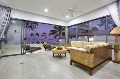 Photo 18 - 7 Bed Beautiful Beach Front Villa SDV031-By Samui Dream Villas