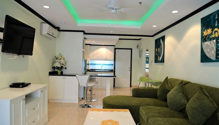 Photo 1 - Sleek 1 bed Condo Jomtien