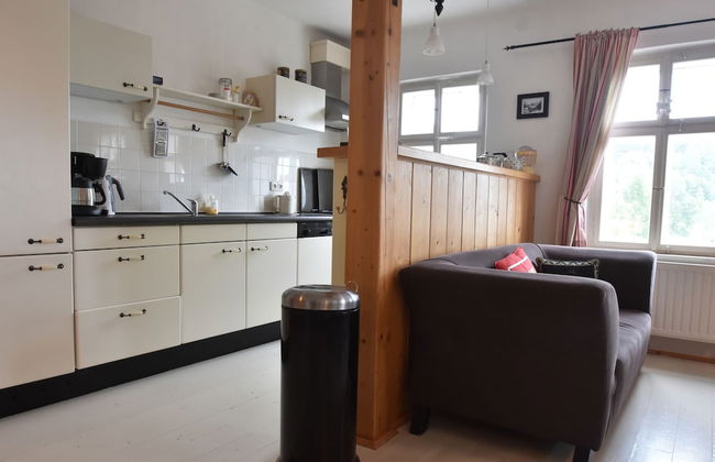 Spacious Holiday Home in Zlata Olesnice - Foto 13