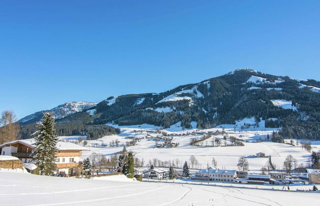 Luxurious Holiday Home With Terrace in Tyrol - Foto 33