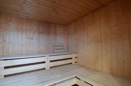 Photo 23 - Holiday Home in Tenneville With Indoor Pool