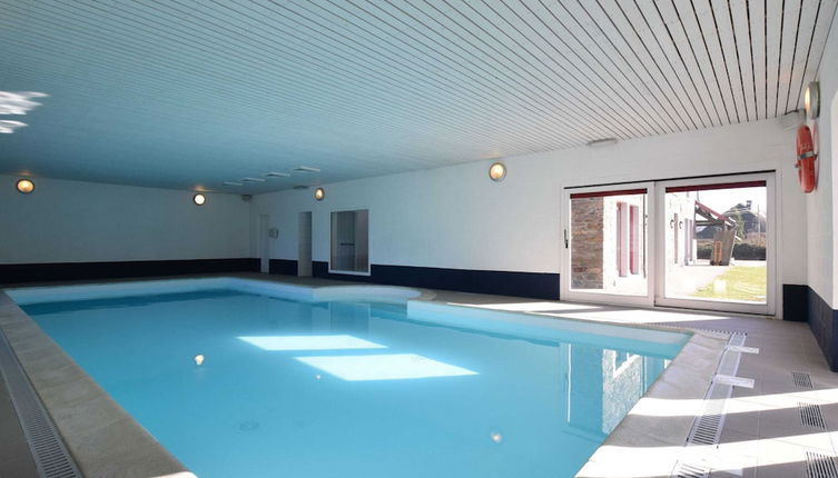 Foto 1 - Holiday Home in Tenneville With Indoor Pool