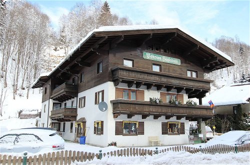 Foto 32 - Cozy Apartment in Saalbach-Hinterglemm near Ski Area