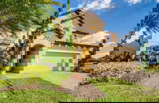 Foto 1 - 1214yc Stunning Showcase 7 Bed 6 Bath Property 7 Bedroom Villa by RedAwning