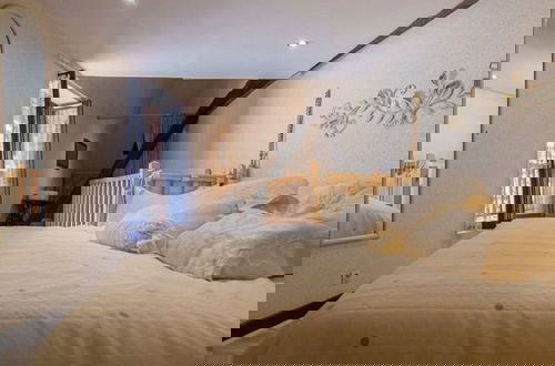 Photo 3 - Superb Villa With Private Pool in Les Vans