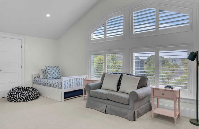 Be a Sullivans Local! 1307 Cove Avenue by Avantstay Pool + Outdoor Living - Photo 47