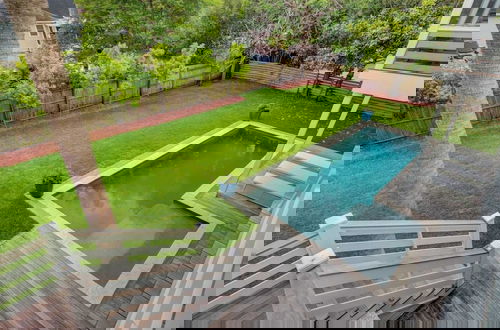 Photo 48 - Be a Sullivans Local! 1307 Cove Avenue by Avantstay Pool + Outdoor Living