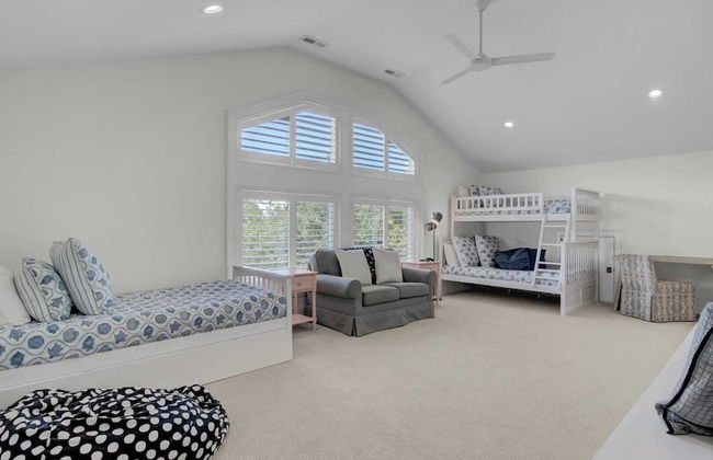 Be a Sullivans Local! 1307 Cove Avenue by Avantstay Pool + Outdoor Living - Photo 46