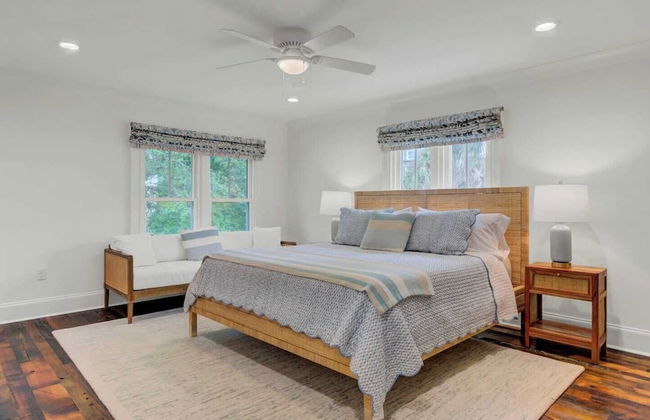 Be a Sullivans Local! 1307 Cove Avenue by Avantstay Pool + Outdoor Living - Photo 24