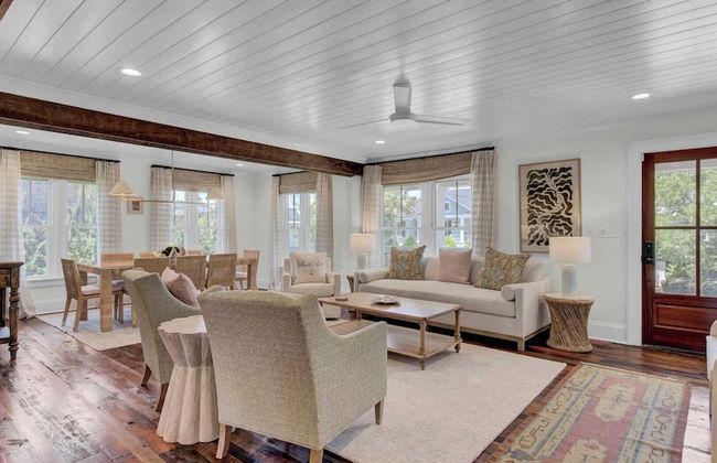 Be a Sullivans Local! 1307 Cove Avenue by Avantstay Pool + Outdoor Living - Photo 9