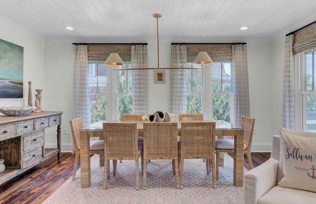 Be a Sullivans Local! 1307 Cove Avenue by Avantstay Pool + Outdoor Living - Photo 10