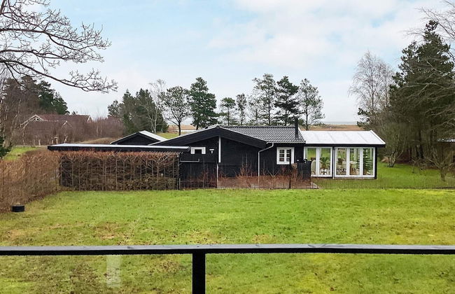 8 Person Holiday Home in Hals - Foto 24