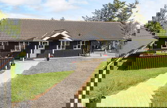 Foto 1 - 8 Person Holiday Home in Hals