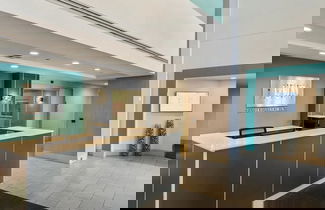 Photo 1 - Prime Location for Business Stay