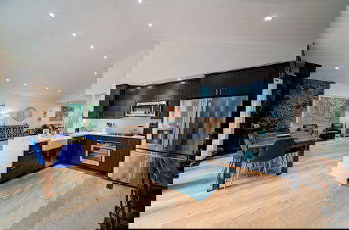 Foto 1 - Atlas Hideaway Modern Retreat!