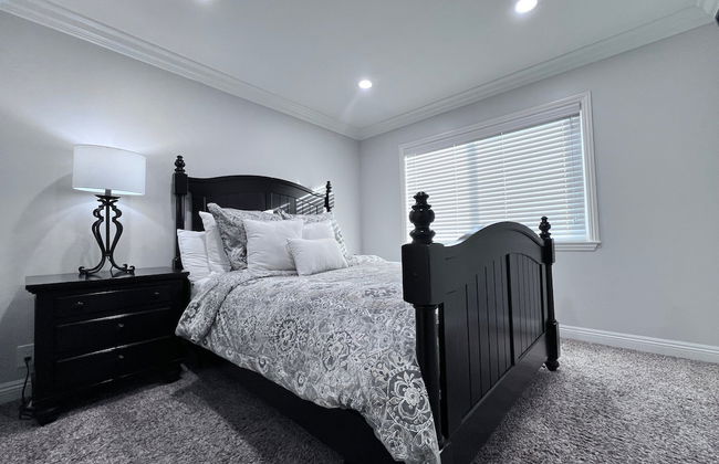 Sensational 6 Bedroom 4 Bathroom Pool Home (3 Master Bedrooms W/bathrooms) - Foto 6