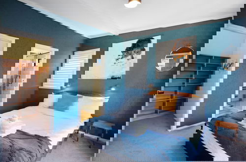 Foto 6 - Artist's Colourful Casa with Spa Pool