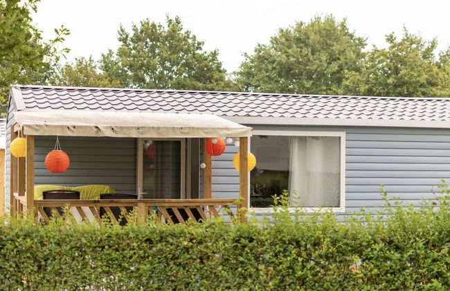 Comfortable Chalet With Microwave, on a Holiday Park 1 km. From the Beach - Foto 1