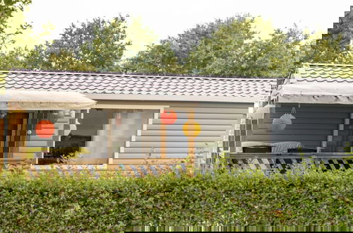 Foto 1 - Comfortable Chalet With Microwave, on a Holiday Park 1 km. From the Beach