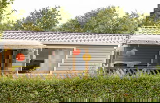 Foto 1 - Comfortable Chalet With Microwave, on a Holiday Park 1 km. From the Beach