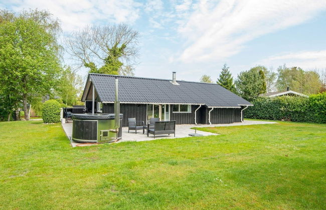 8 Person Holiday Home in Juelsminde - Foto 21