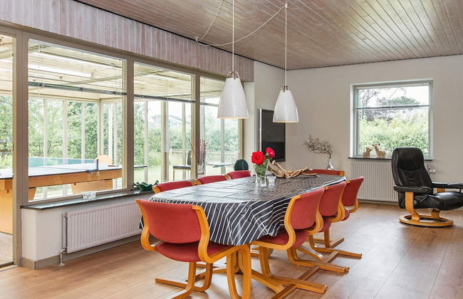 8 Person Holiday Home in Struer - Foto 21