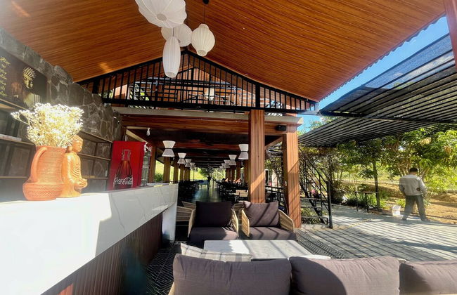 Nguyen Shack Retreat - Photo 3