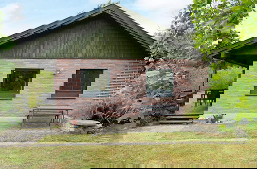 Foto 1 - 6 Person Holiday Home in Hojby-by Traum
