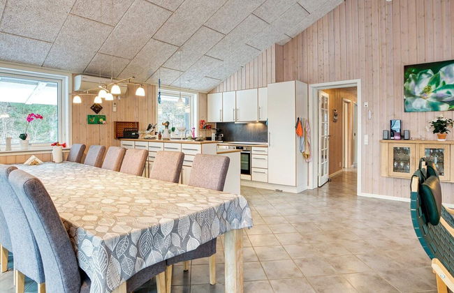 10 Person Holiday Home in Farevejle - Foto 13