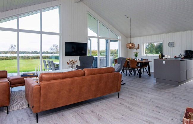Stylish Lakeview Retreat-by Traum - Foto 9